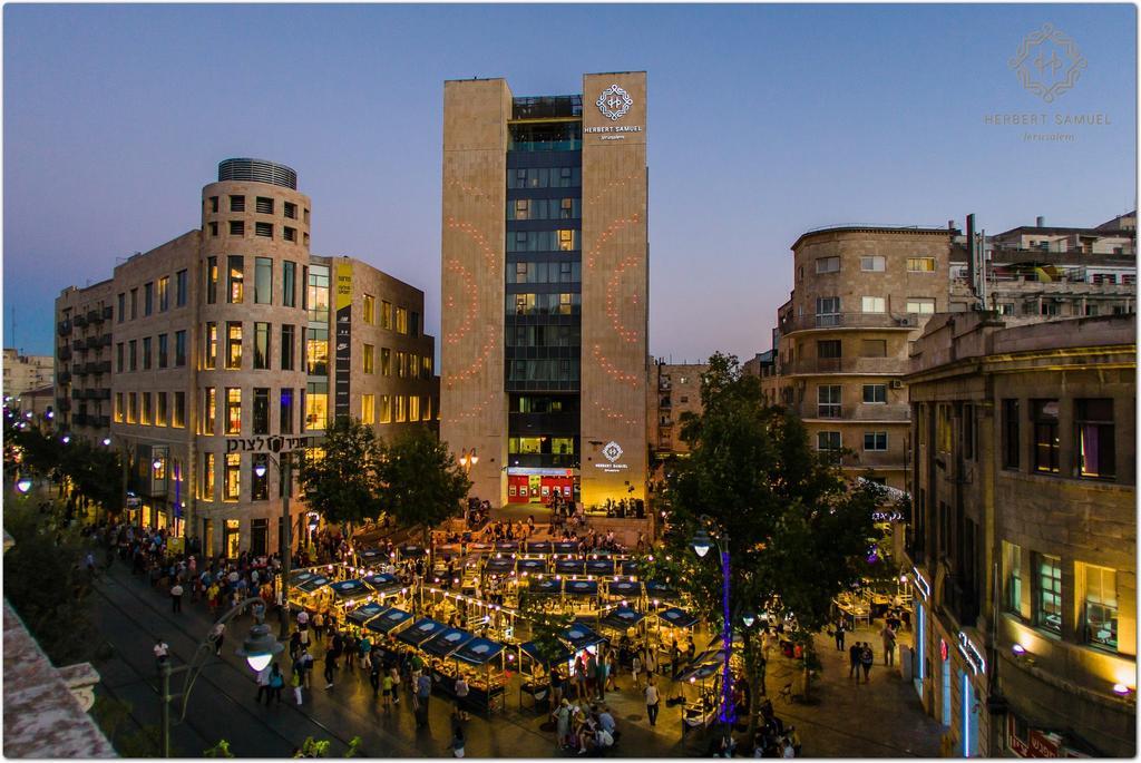 Herbert Samuel Kudüs Dış mekan fotoğraf The square at night